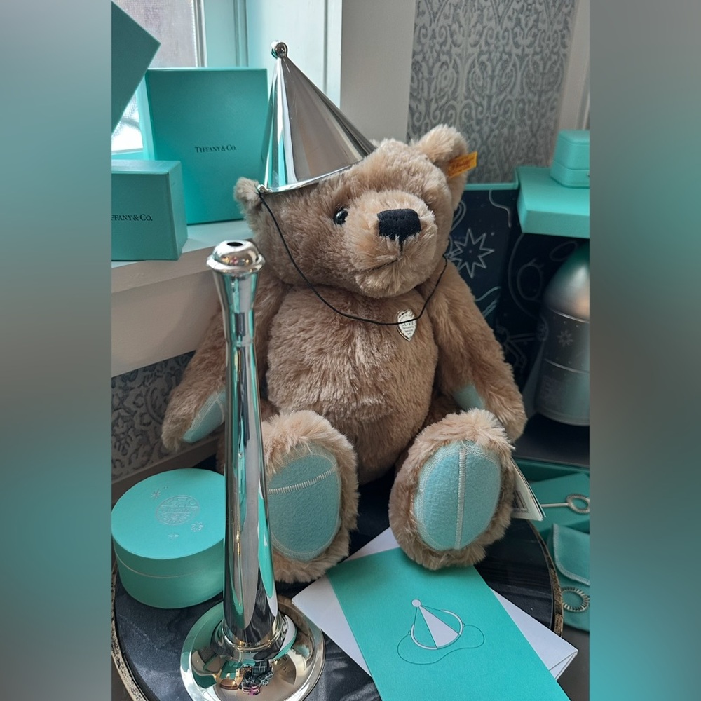 TIFFANY & CO ULTRA RARE Y2K RELEASE STERLING SILVER CELEBRATION HORN MINT CONDIT - Picture 6 of 13